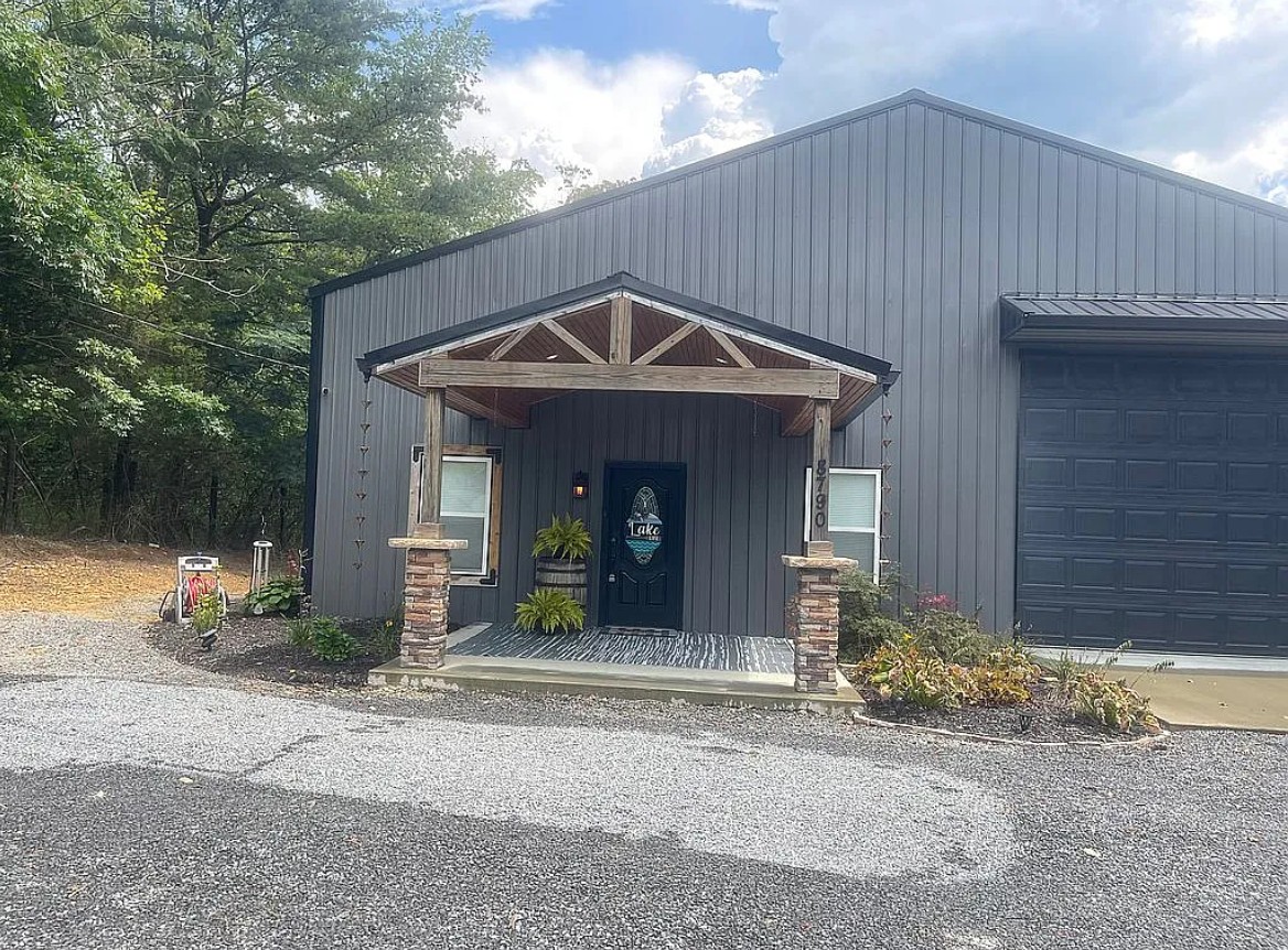 Barndominium For Sale By Owner in Jamestown, KY 