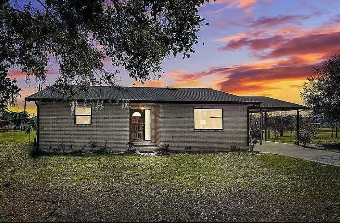 3 Bedroom House For Sale By Owner in Lakeland, FL 