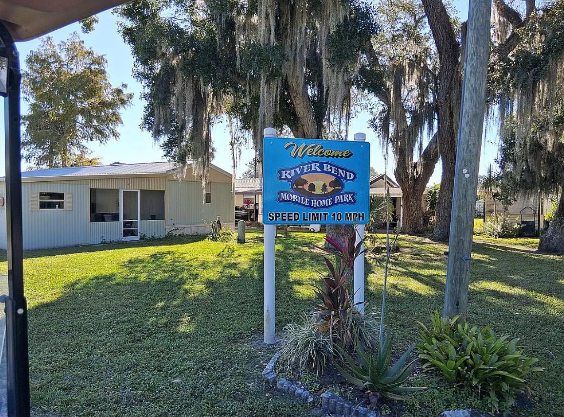 Mobile Home For Sale By Owner in Okeechobee, FL 