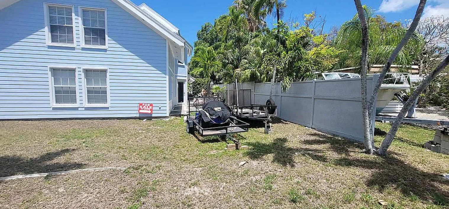 5 Bedroom House For Sale By Owner in Plantation Key, FL 