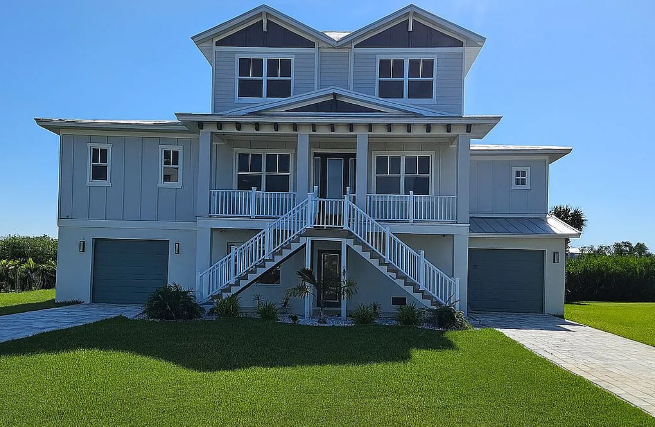 4 Bedroom House For Sale By Owner in Englewood, FL 