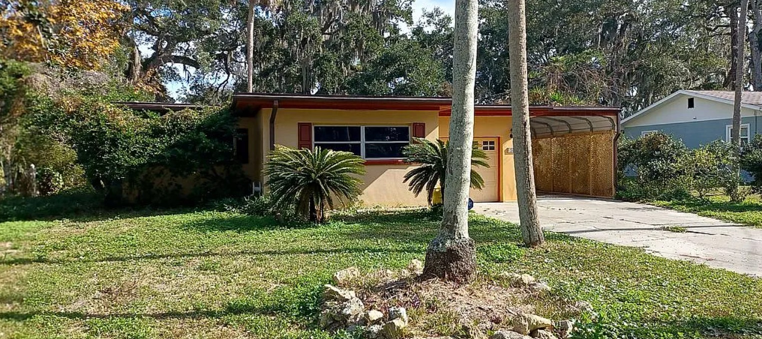 2 Bedroom House For Sale By Owner in Yankeetown, FL 