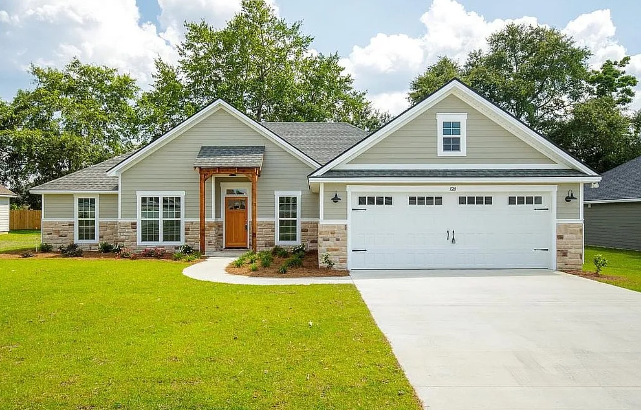 4 Bedroom House For Sale By Owner in Hahira, GA 