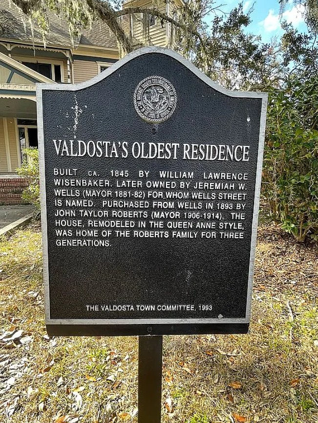 Wisenbaker Wells Roberts House FSBO in Valdosta, GA 