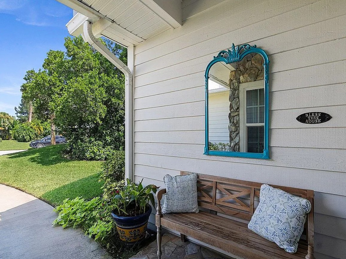 3 Bedroom House For Sale By Owner in Vero Beach, FL 