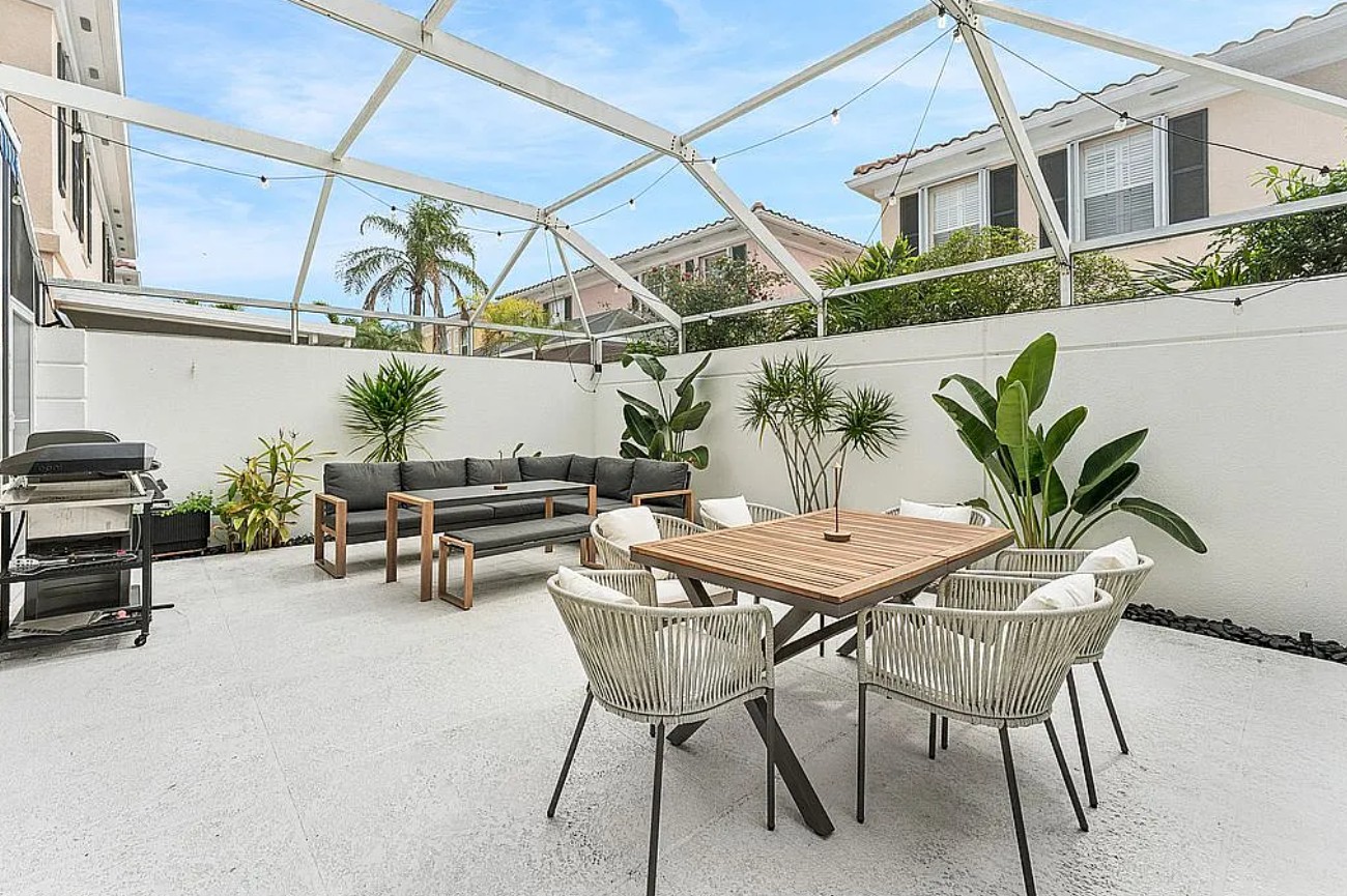 3 Bedroom House For Sale By Owner in Tequesta, FL