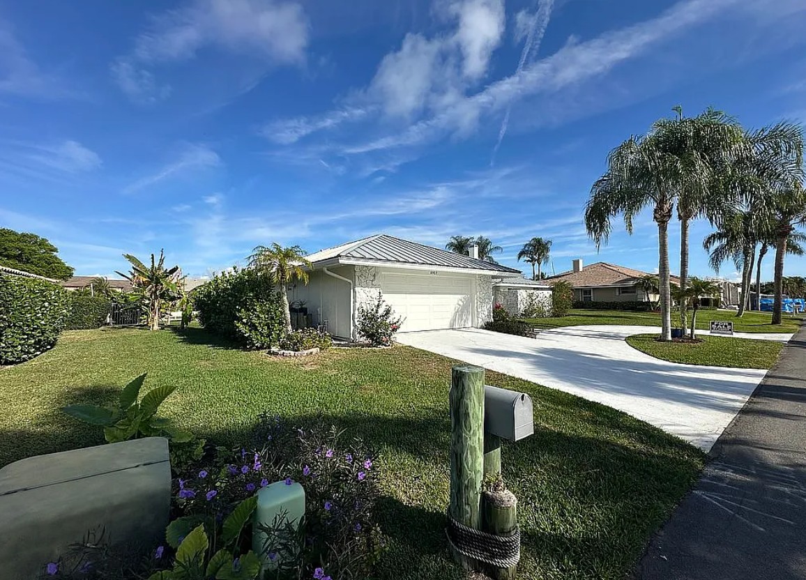 3 Bedroom House For Sale By Owner in Hobe Sound, FL