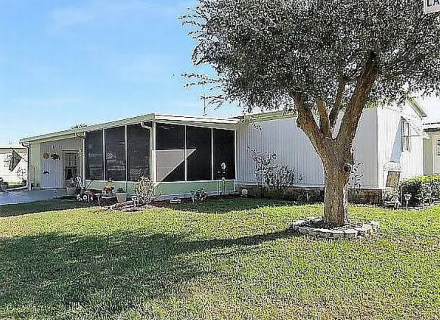 2 Bedroom House For Sale By Owner in Fruitland Park, FL 