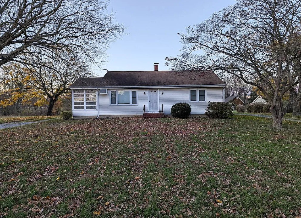 3 Bedroom House For Sale By Owner in Dover, DE 