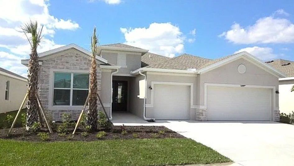 3 Bedroom House For Sale By Owner in Lehigh Acres, FL 