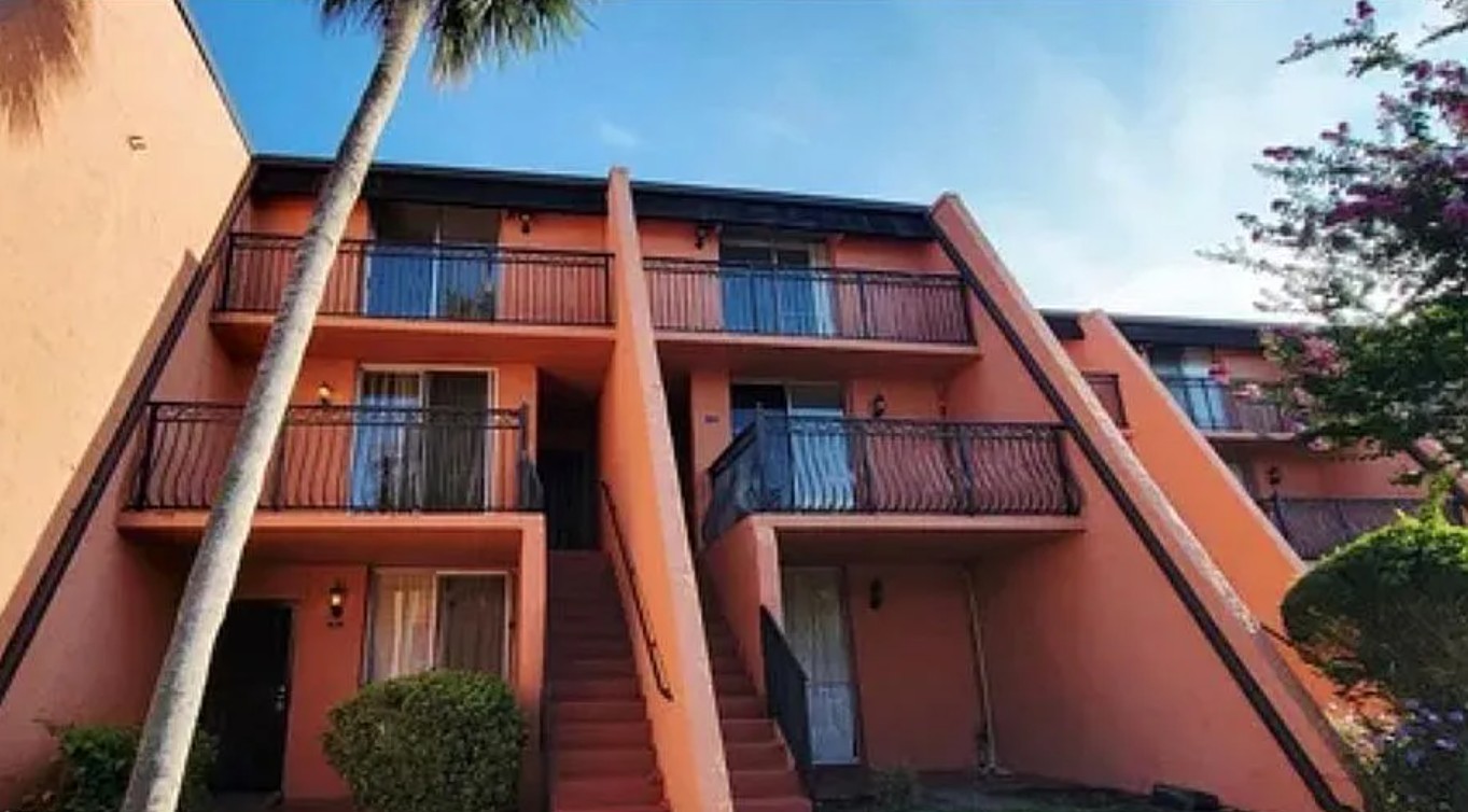 2 Bedroom Condo For Sale By Owner in Jacksonville, FL 