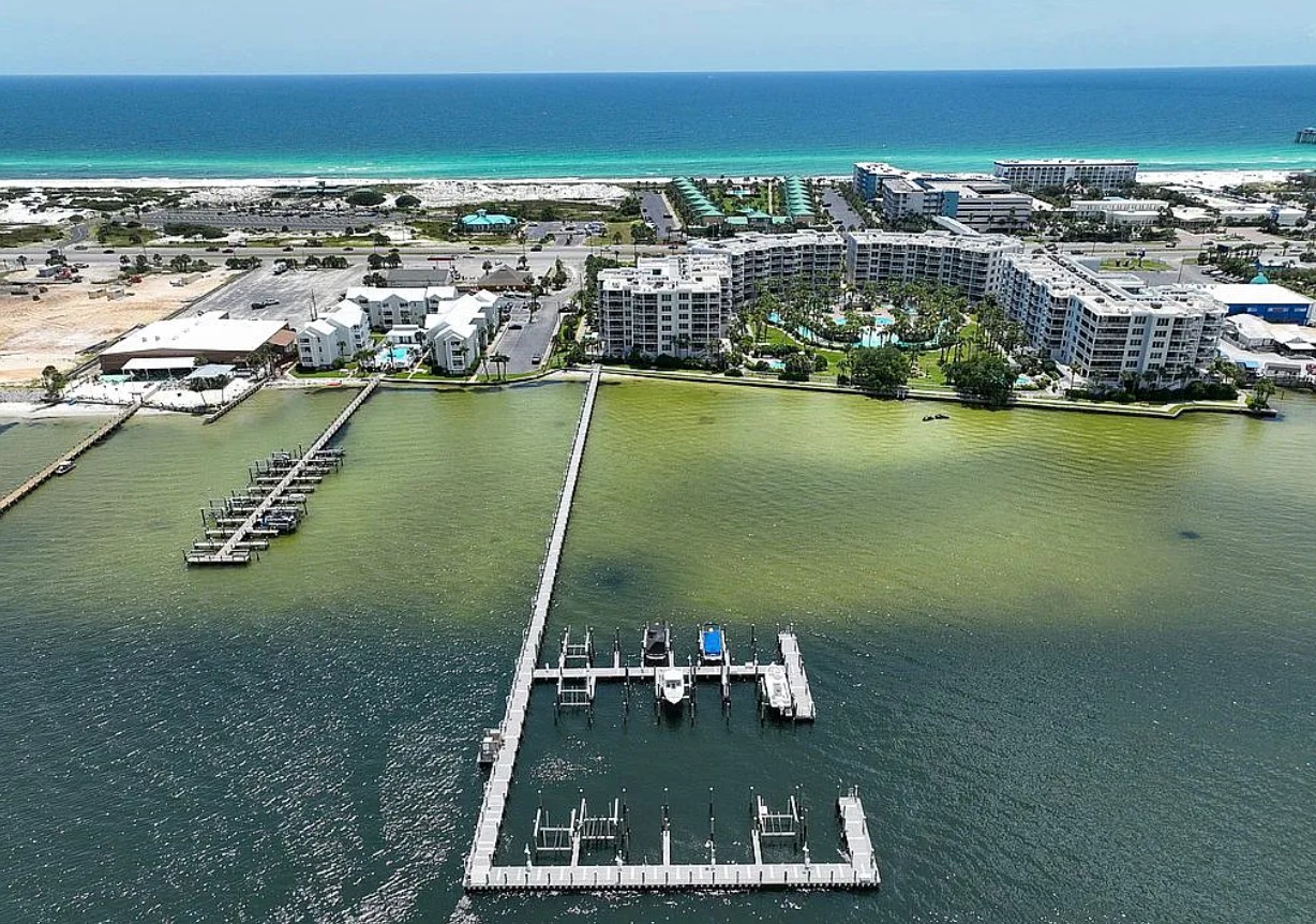 Destin West Beach & Bay Resort FSBO in Fort Walton Beach, FL