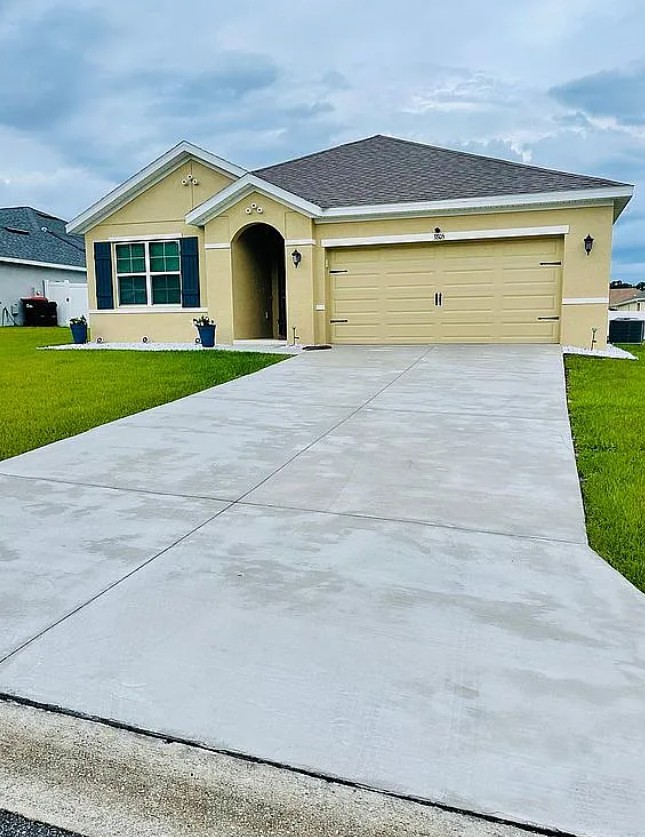 3 Bedroom House For Sale By Owner in Belleview, FL 