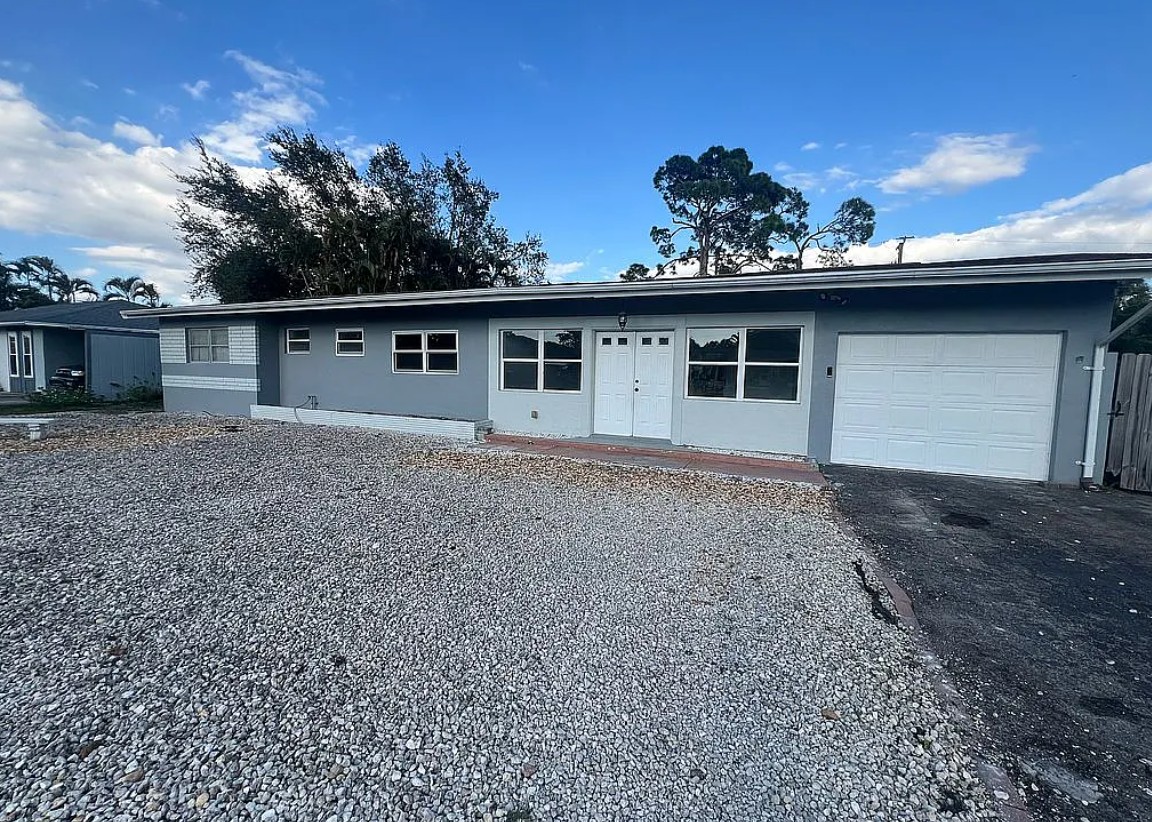 2 Bedroom House For Sale By Owner in Fort Myers, FL 