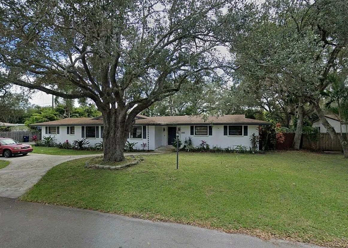 4 Bedroom House For Sale By Owner in Palmetto Bay, FL 