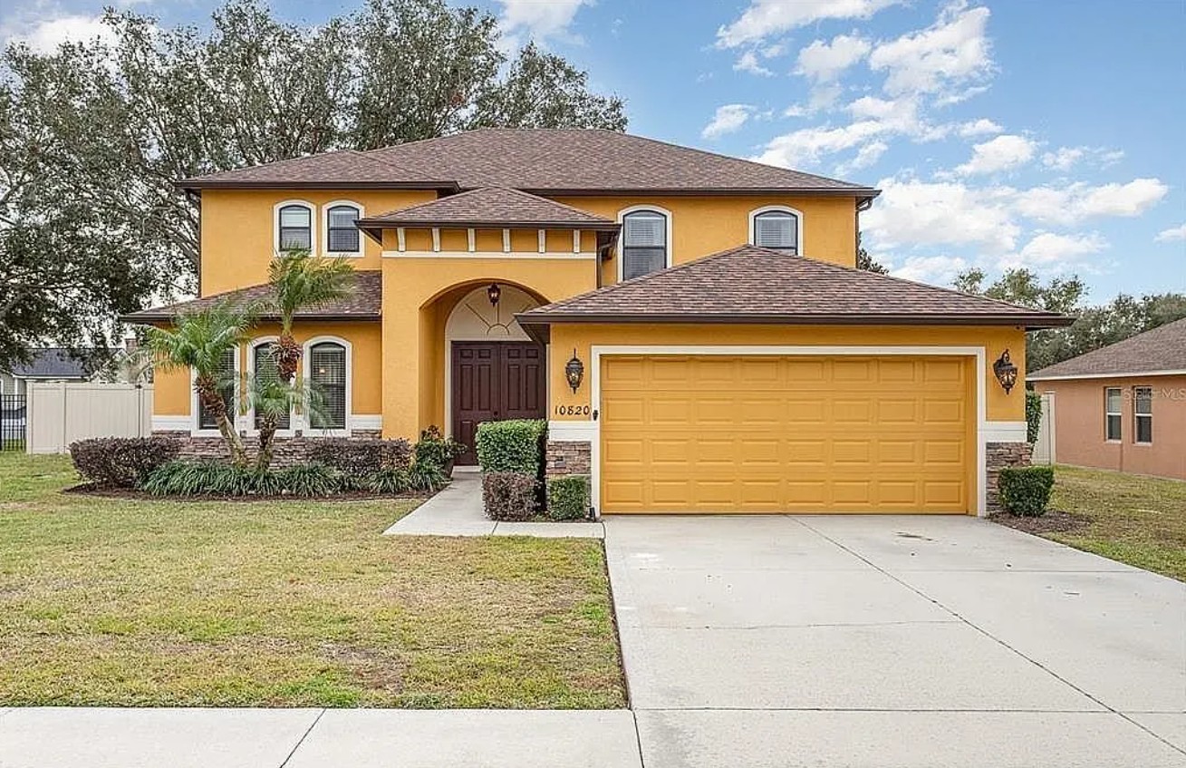 5 Bedroom House For Sale By Owner in Clermont, FL 