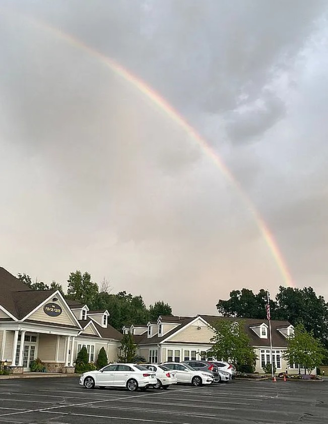 3 Bedroom House For Sale By Owner in Oxford, CT 