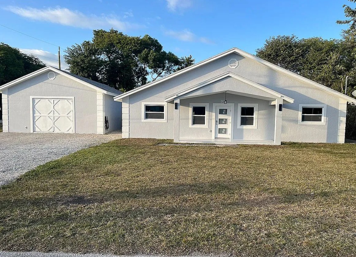  Largo Sound CBS Home For Sale By Owner in Key Largo, FL