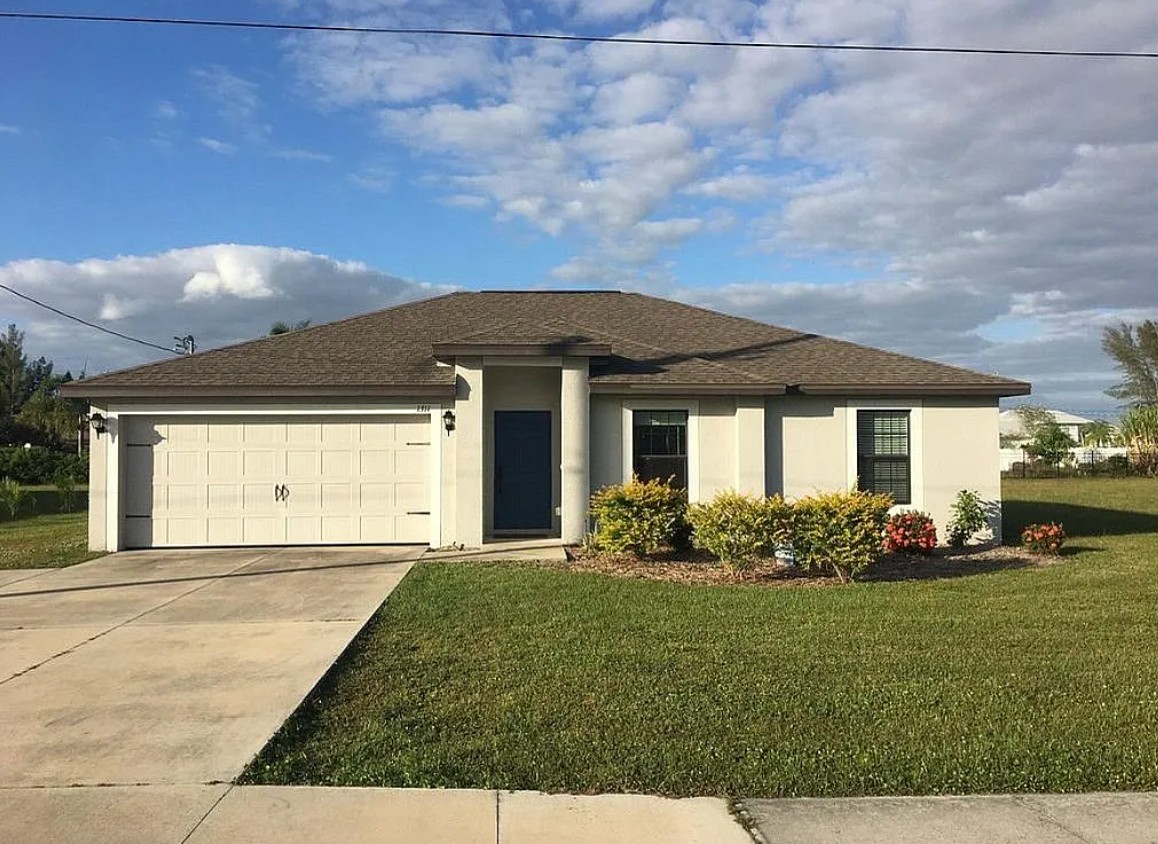 3 Bedroom House For Sale By Owner in Cape Coral, FL 