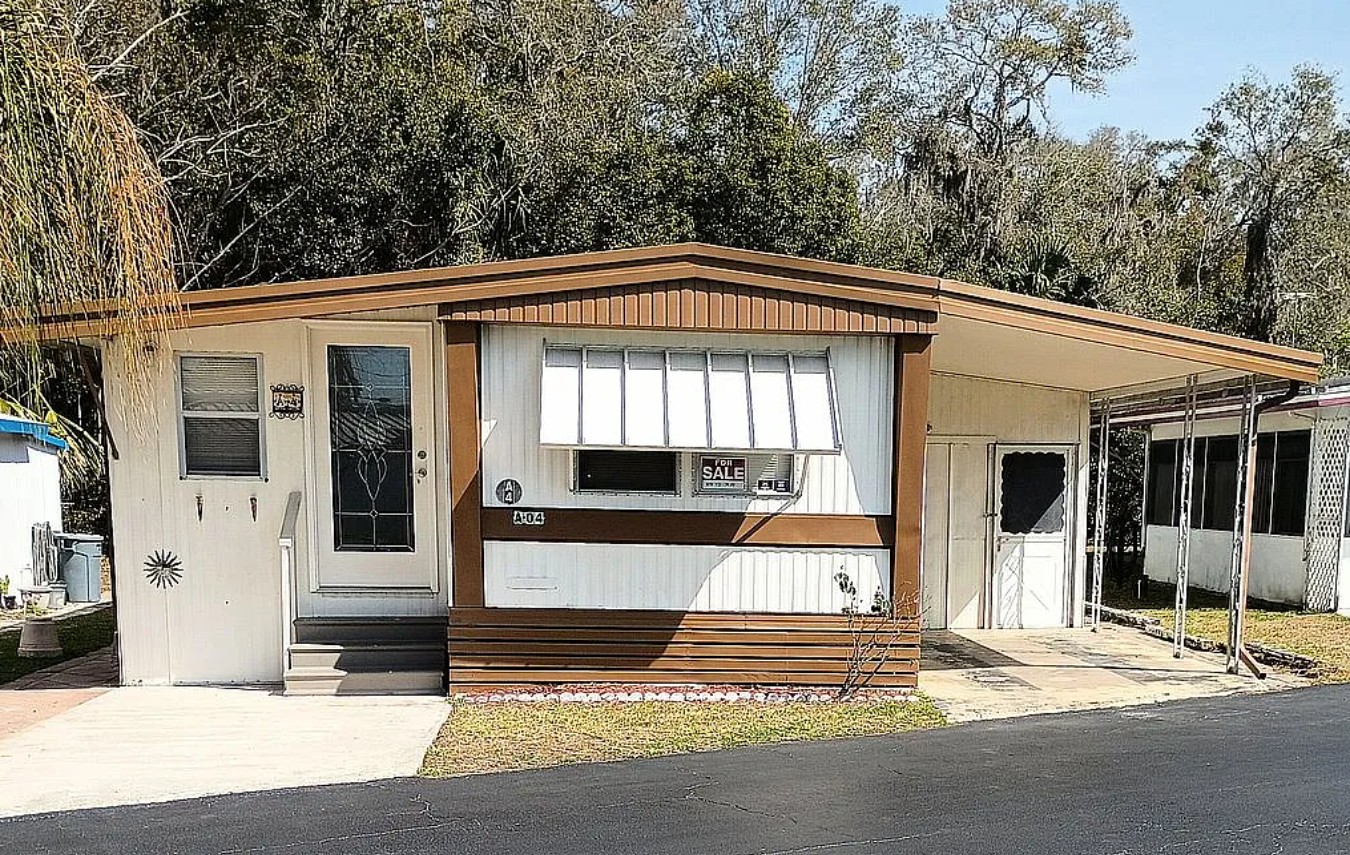 2 Bedroom House For Sale By Owner in Orange City, FL 