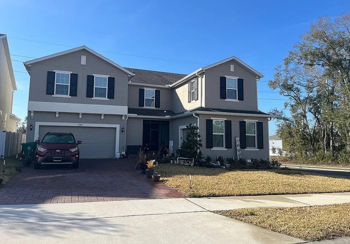 5 Bedroom House For Sale By Owner in Deland, FL 