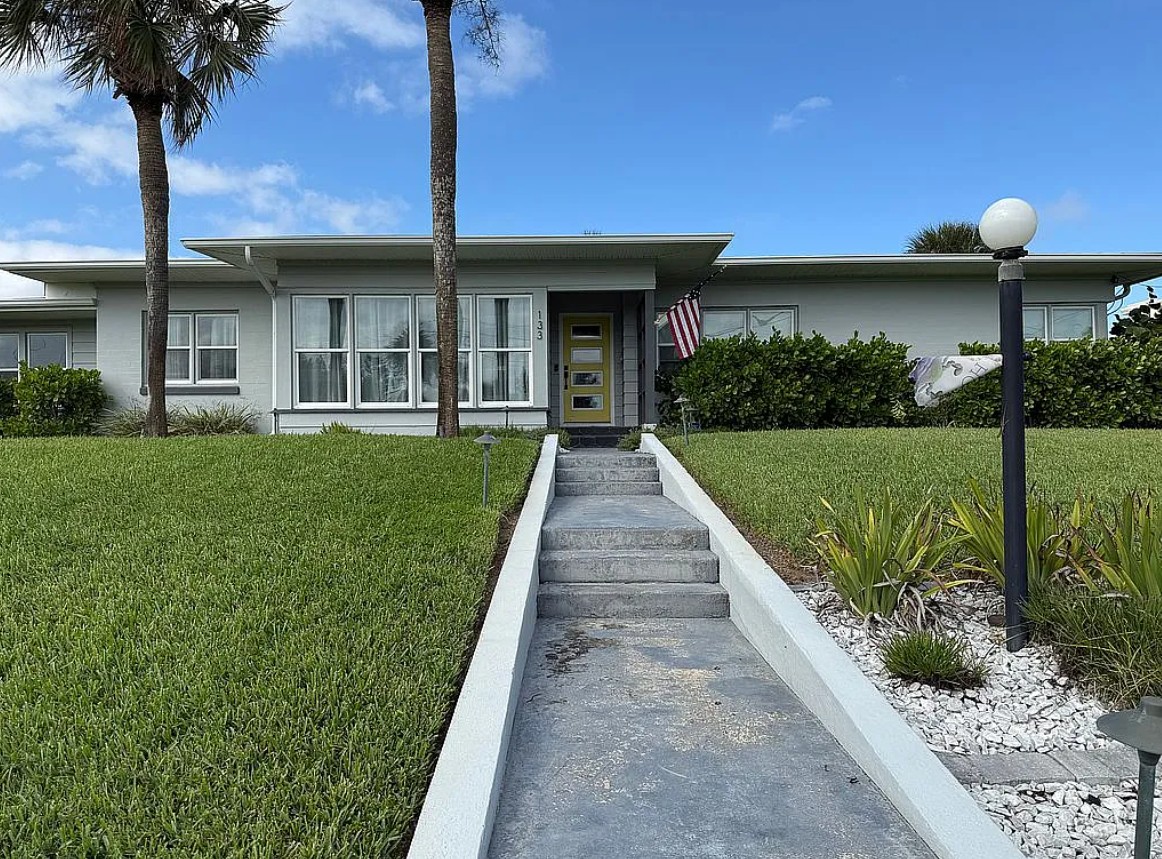 3 Bedroom House For Sale By Owner in Daytona Beach, FL 