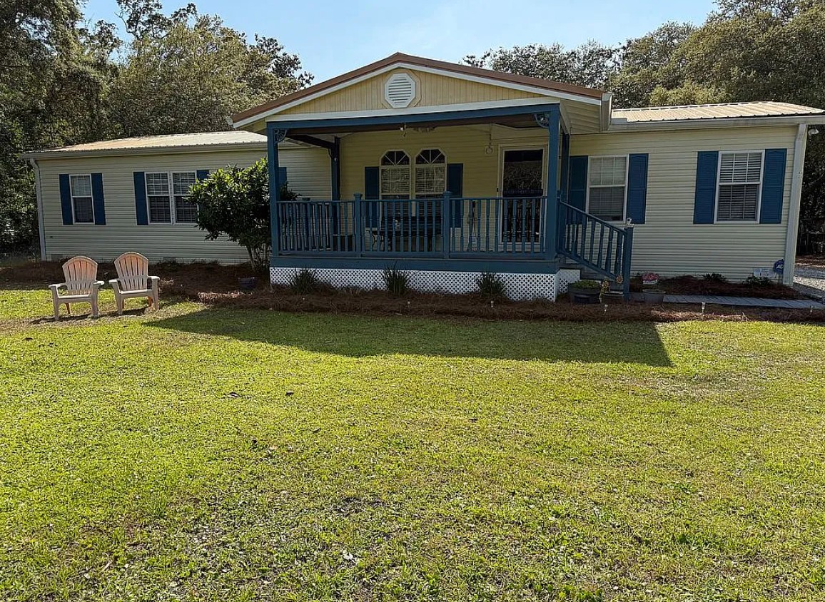3 Bedroom House For Sale By Owner in Freeport, FL 