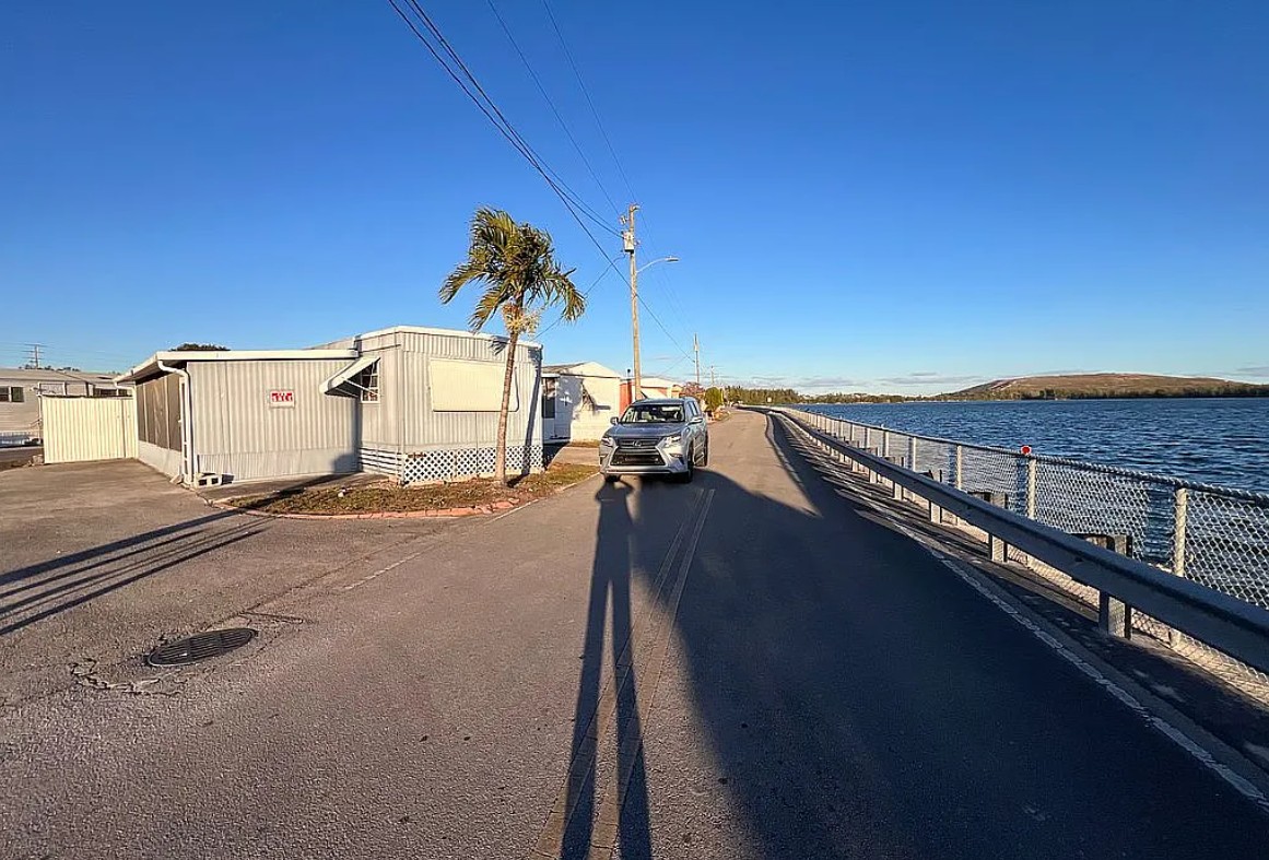 2 Bedroom House For Sale By Owner in Medley, FL