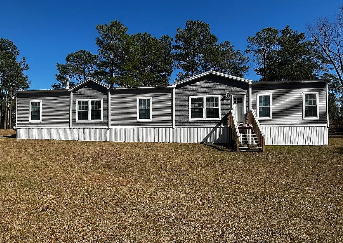 Mobile Home For Sale By Owner in Collins, GA 