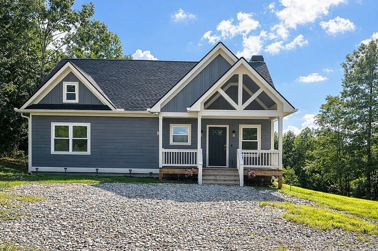 2 Bedroom House For Sale By Owner in Blairsville, GA 