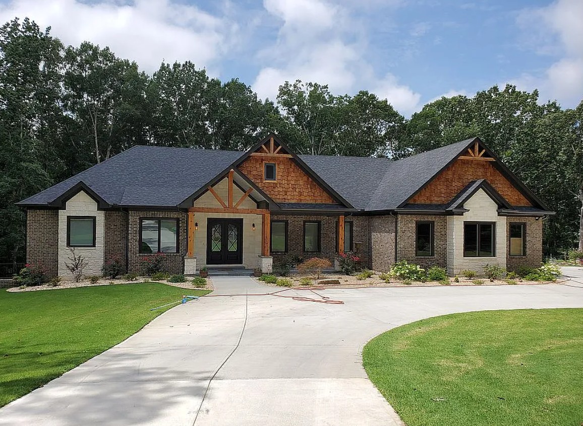 6 Bedroom House For Sale By Owner in Buford, GA 