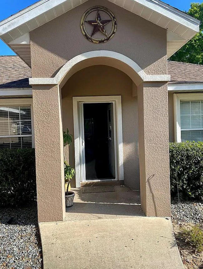 3 Bedroom House For Sale By Owner in Summerfield, FL 