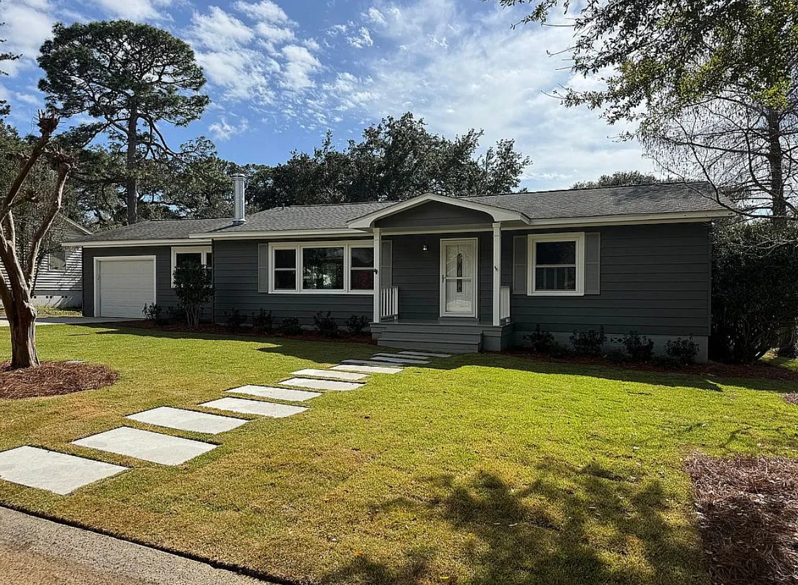 3 Bedroom House For Sale By Owner in Fairhope, AL 