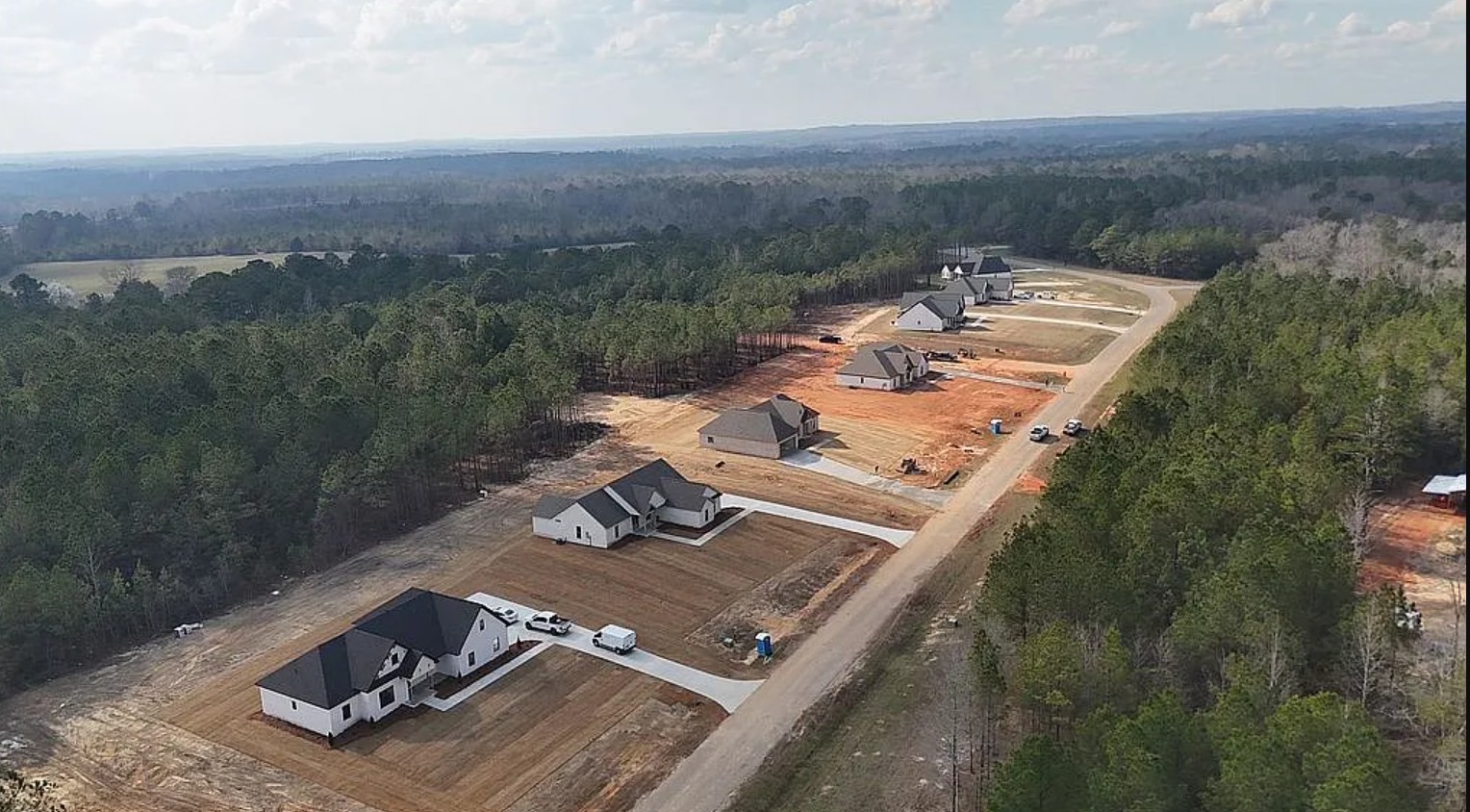 4 Bedroom House For Sale By Owner in Tallassee, AL 