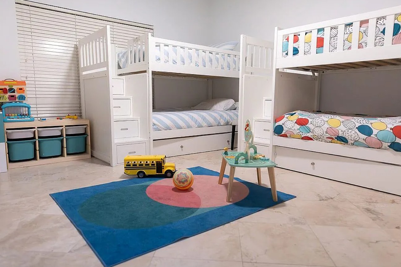 Luxury Home For Sale By Owner in Hollywood, FL