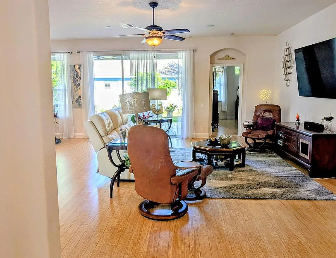 3 Bedroom House For Sale By Owner in Hudson, FL 