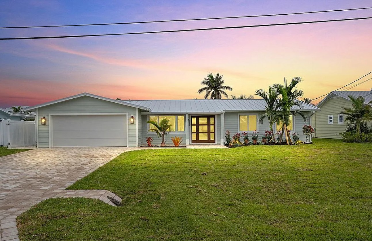 3 Bedroom House For Sale By Owner in Palm City, FL 