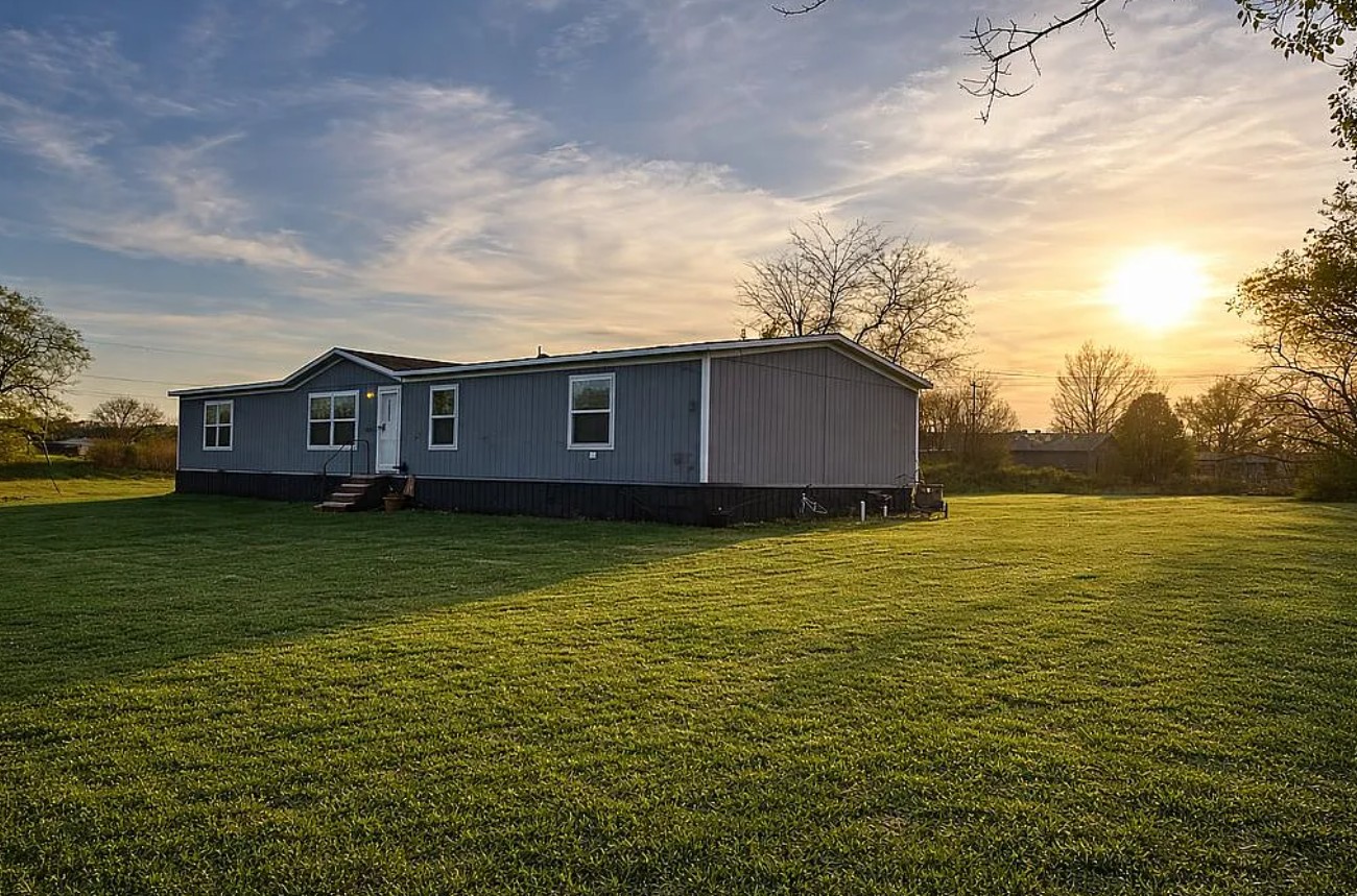 Trailer and Land For Sale By Owner in Wright City, OK 