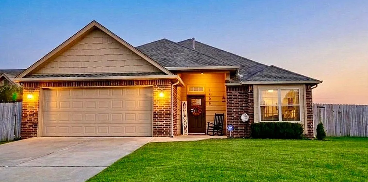 3 Bedroom House For Sale By Owner in Glenpool, OK 
