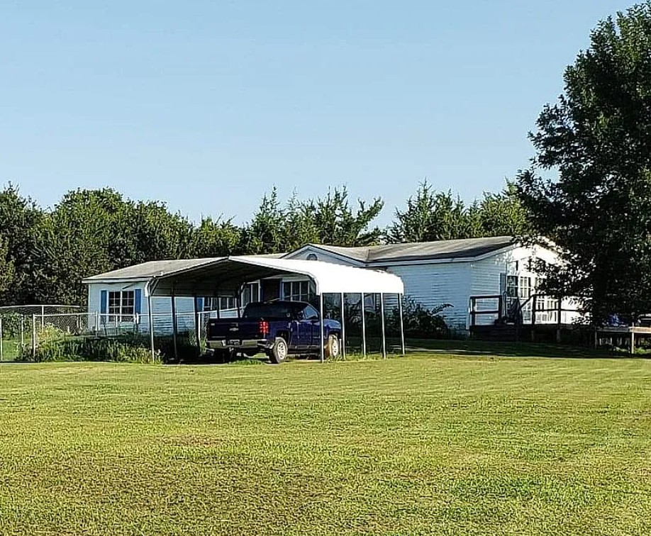 3 Bedroom House For Sale By Owner in Indianola, OK 