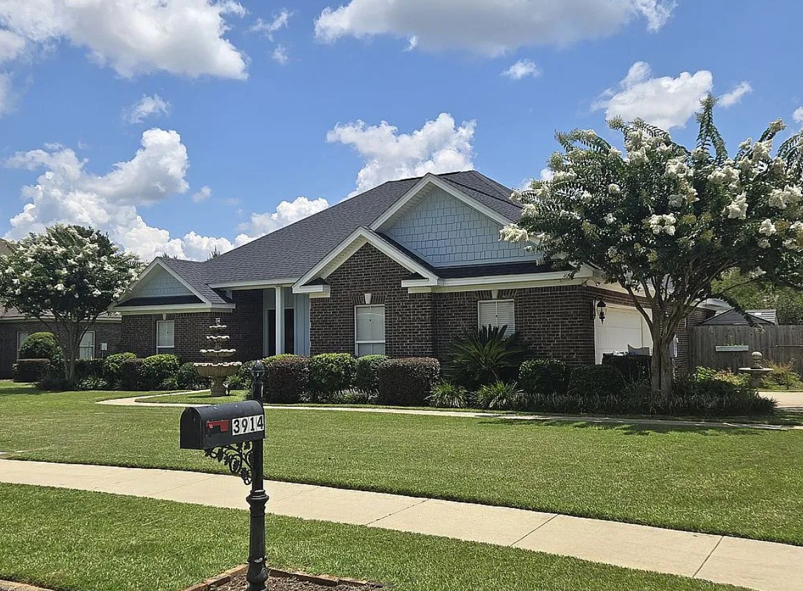 3 Bedroom House For Sale By Owner in Semmes, AL 