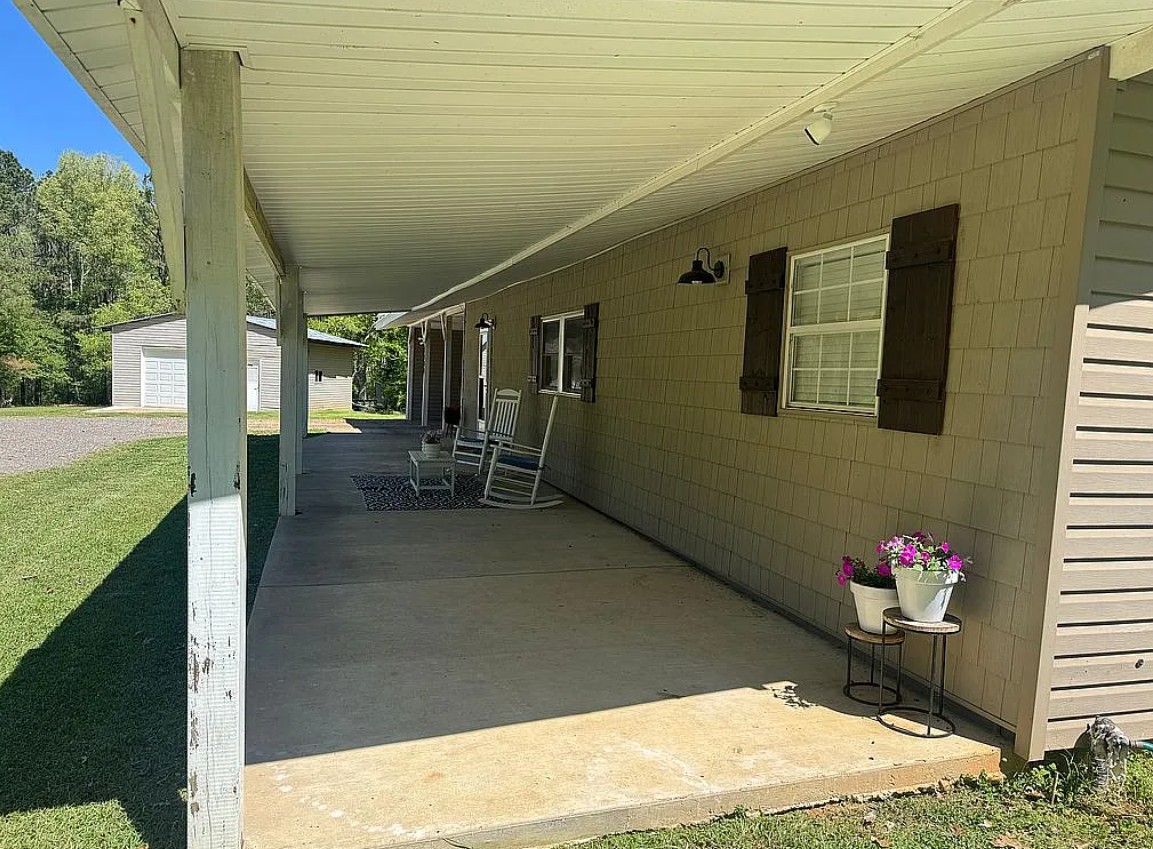 2 Bedroom House For Sale By Owner in Raymond, MS 