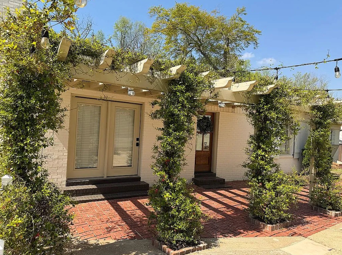 3 Bedroom House For Sale By Owner in Auburn, AL 