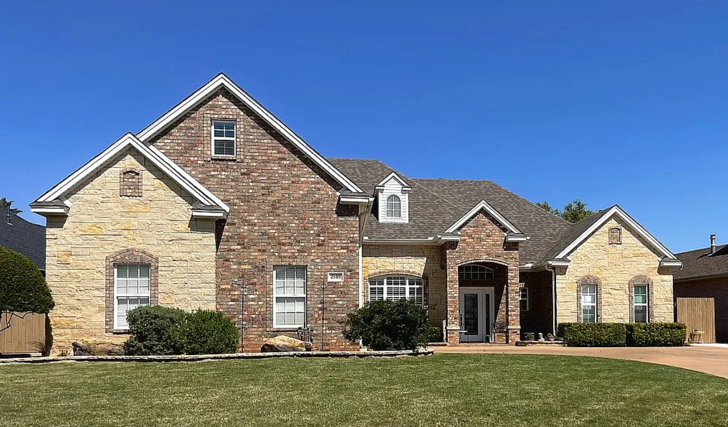 5 Bedroom House For Sale By Owner in Wichita Falls, TX 