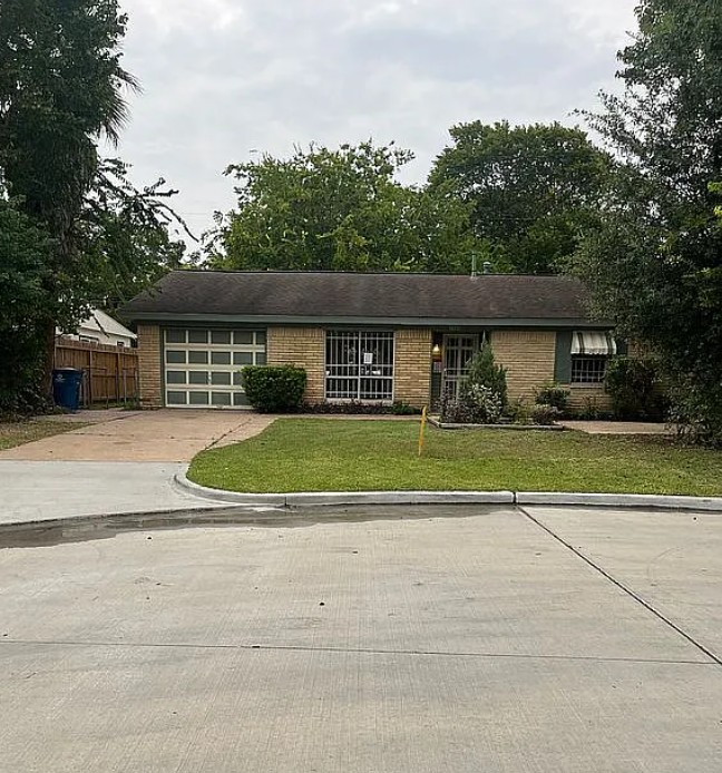 3 Bedroom House For Sale By Owner in Houston, TX 