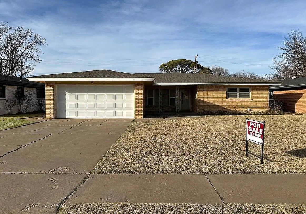 3 Bedroom House For Sale By Owner in Lubbock, TX 