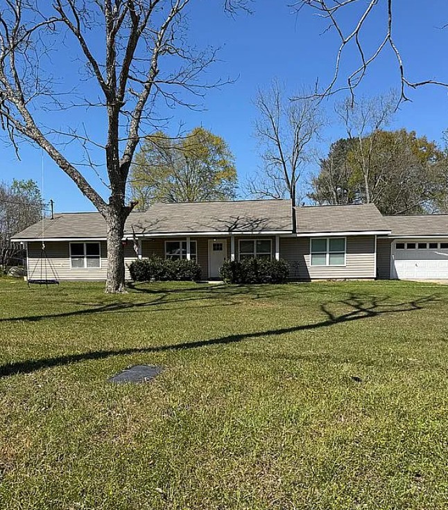 3 Bedroom House For Sale By Owner in Dothan, AL 