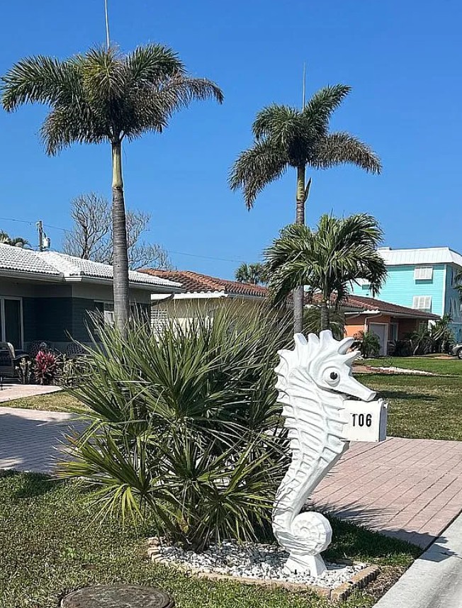 3 Bedroom House For Sale By Owner in Belleair Beach, FL 