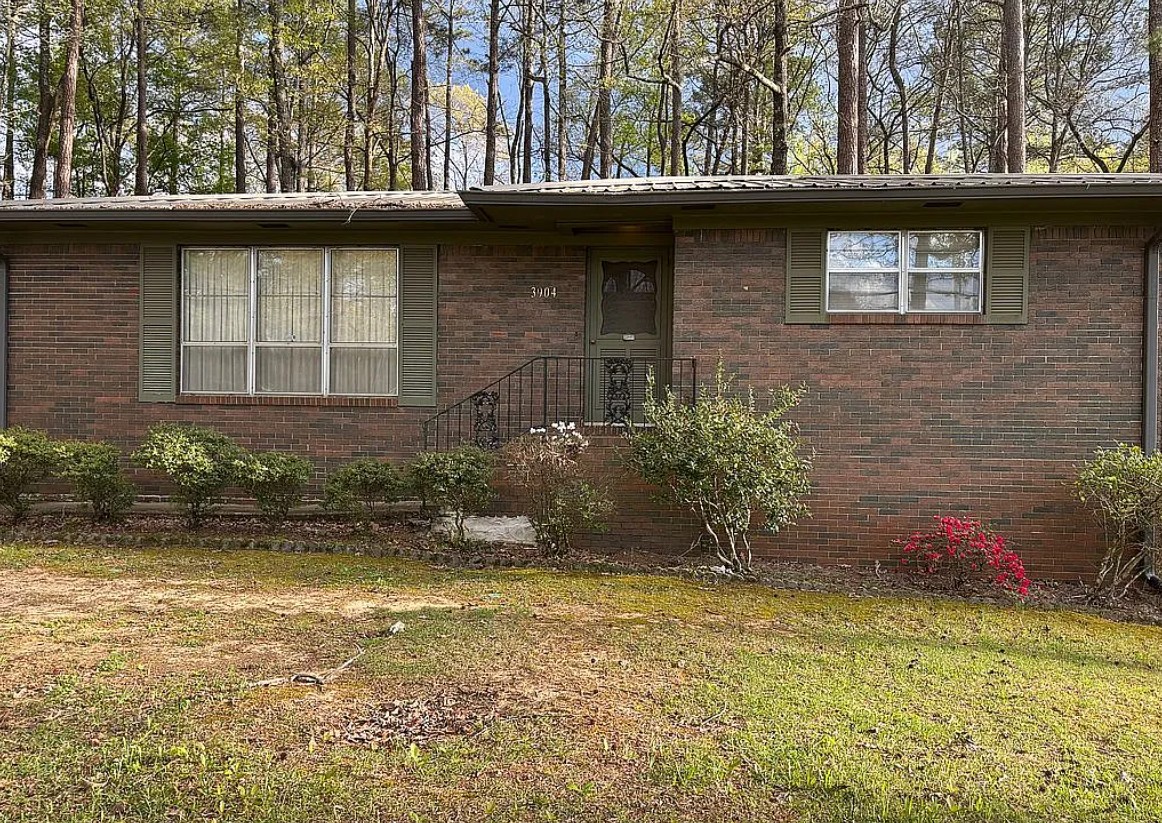 2 Bedroom House For Sale By Owner in Bessemer, AL 