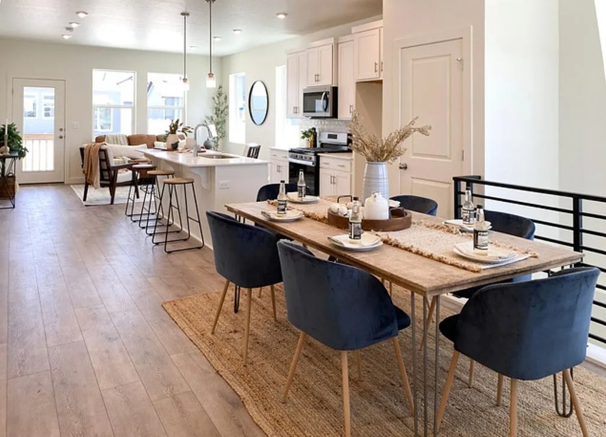 3 Bedroom House For Sale By Owner in Eagle Mountain, UT 